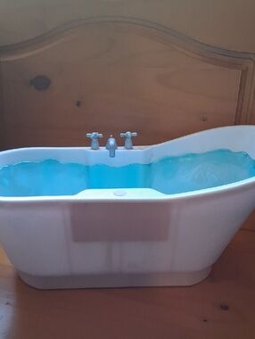 White Home Bath Soaking Tub with Blue Interior